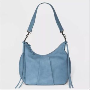 Blue pleated purse with tassels